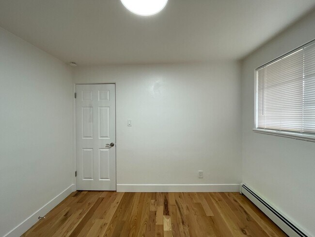 Building Photo - 752 Vrain St