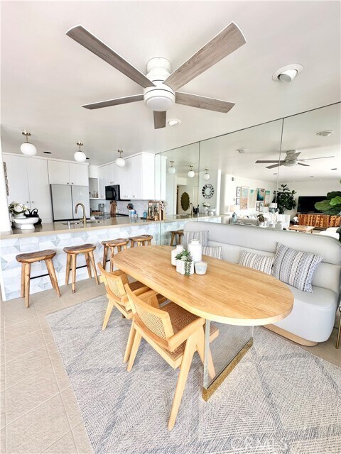 Building Photo - 1585 S Coast Hwy