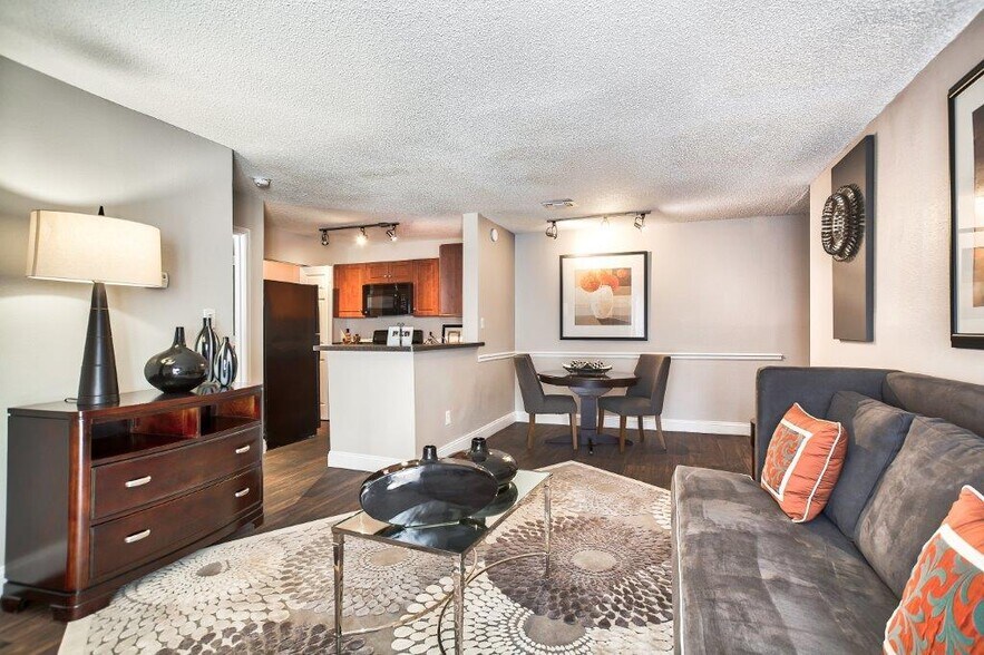 Middletown Brooke Apartments 100 Town Brooke Middletown CT 06457