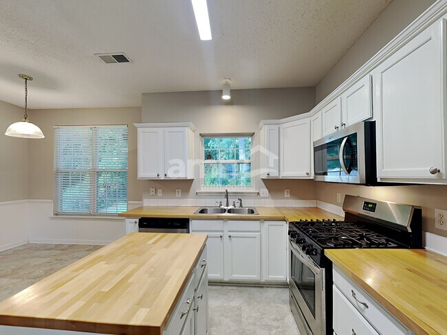 Building Photo - 3404 Passour Ridge Ln