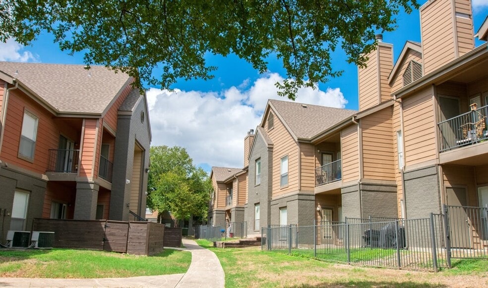 Primary Photo - Preserve at Westover Hills