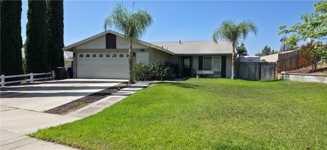 Building Photo - 2283 La Salle Ave