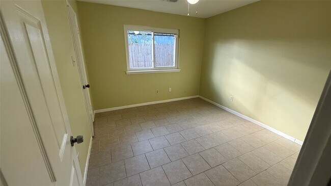 Building Photo - 7706 Winter Glen Ln