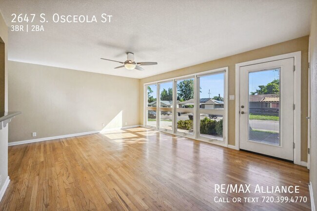 Building Photo - 2647 S Osceola St