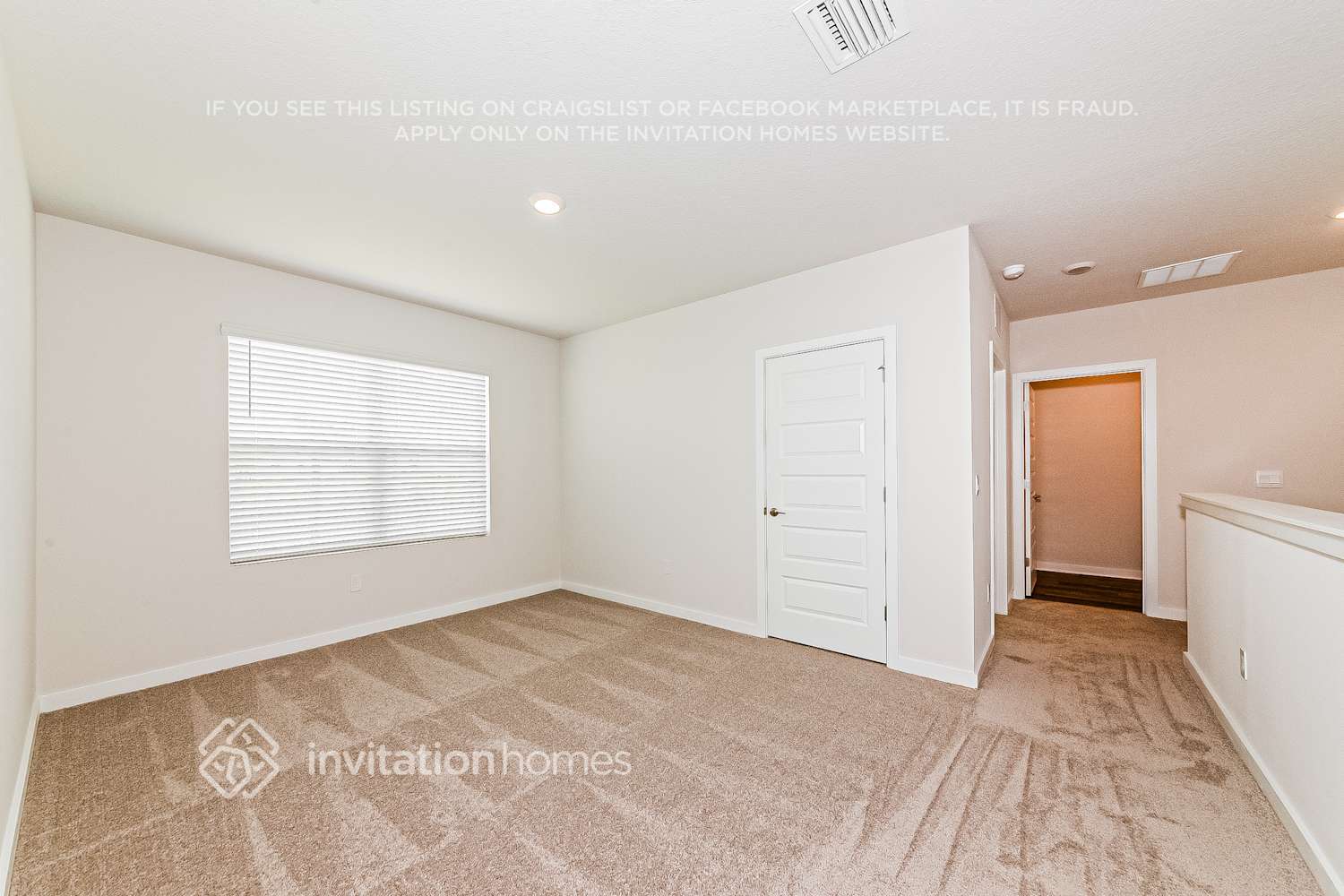 Building Photo - 18306 Wheathouse Pl