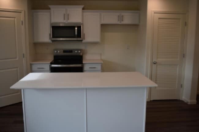Building Photo - 781 Irma Dr