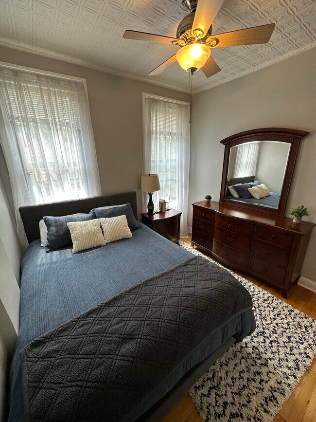 Building Photo - 135 Park Ave