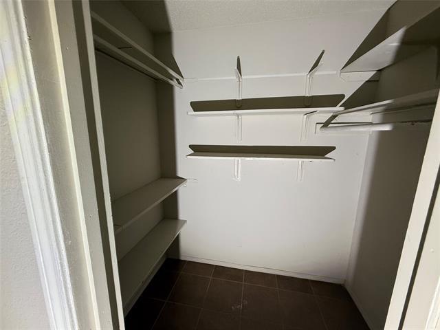 Building Photo - 4316 Elliott Oaks Dr