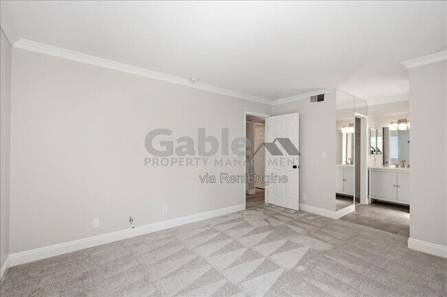 Building Photo - 26790 Claudette St