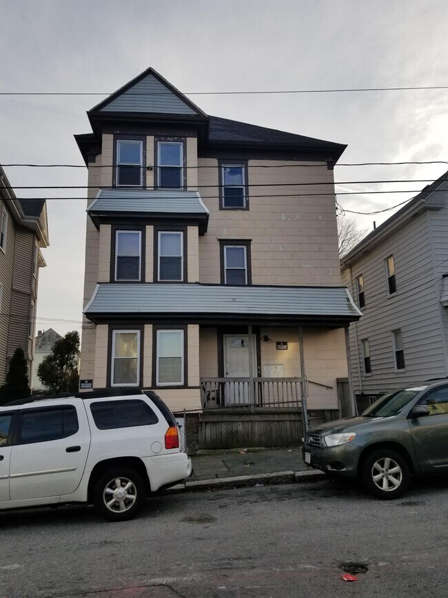60 Peckham St 60 Peckham St New Bedford MA 02746 Apartment Finder