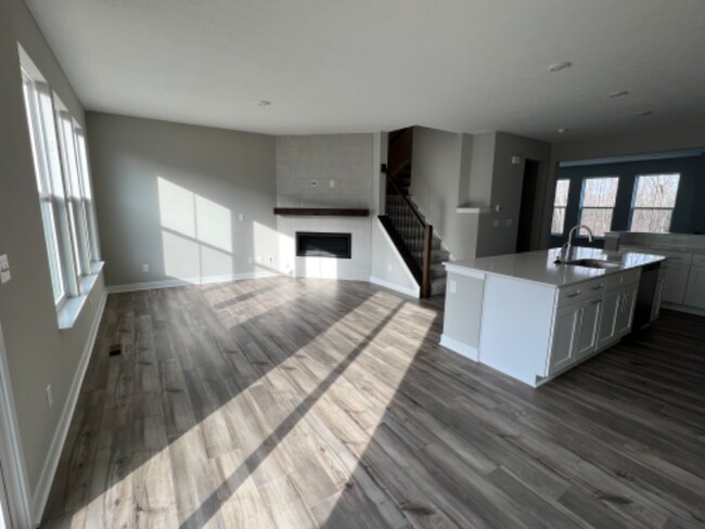 Building Photo - 13815 Tender Dr