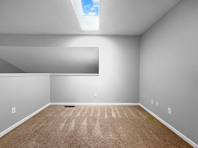 Building Photo - 8349 Kimball Dr