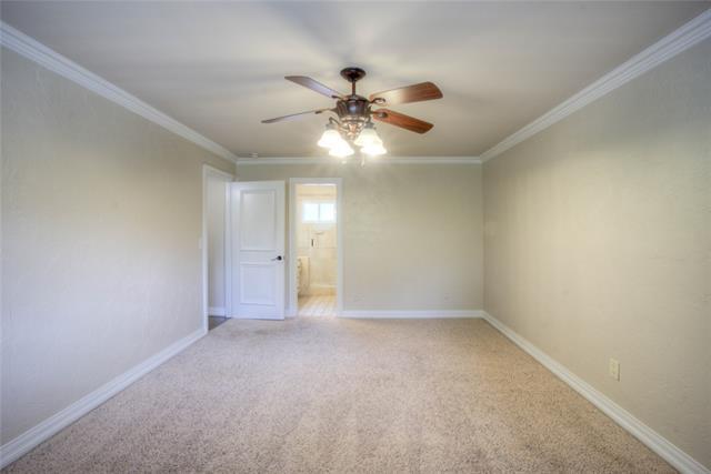 Building Photo - 3112 Kingston Dr