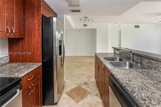 Building Photo - 1555 N Treasure Dr