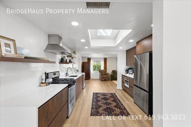 Building Photo - 4108 Casita Way