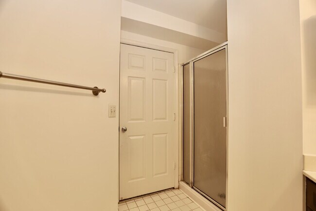 Building Photo - Welcome Home!