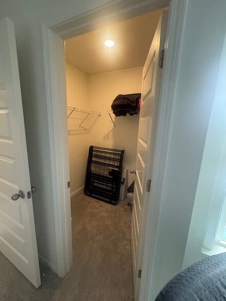 Building Photo - 116 Malbec Dr