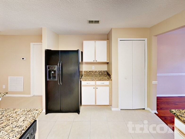 Building Photo - 1078 Woodson Hammock Cir