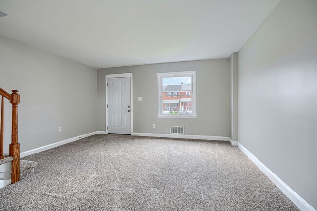 Building Photo - 2230 Coralthorn Rd