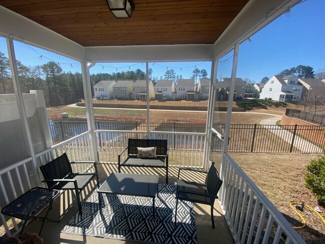 Building Photo - Trivium