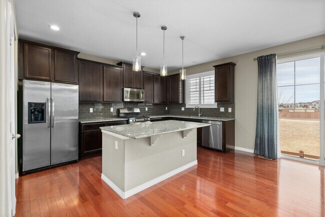 Building Photo - 8344 Coopers Hawk Way