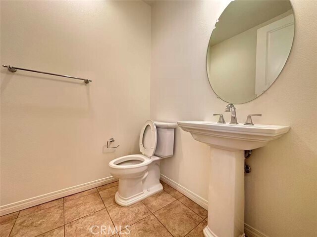 Building Photo - 803 E Manresa Dr