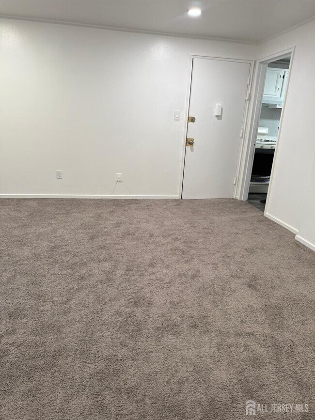 Building Photo - 37 Garfield Park