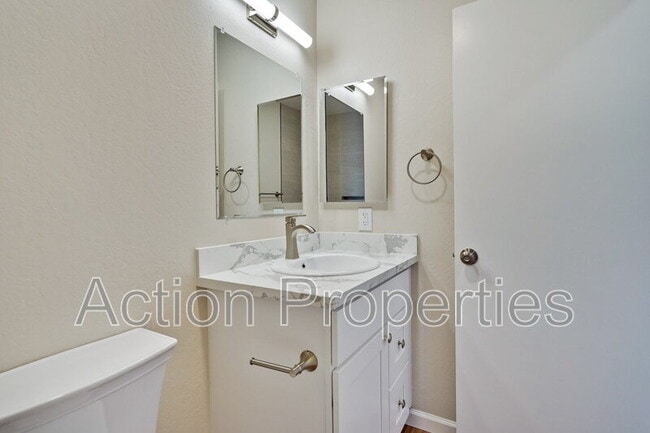 Building Photo - 1664 Merriton Ct