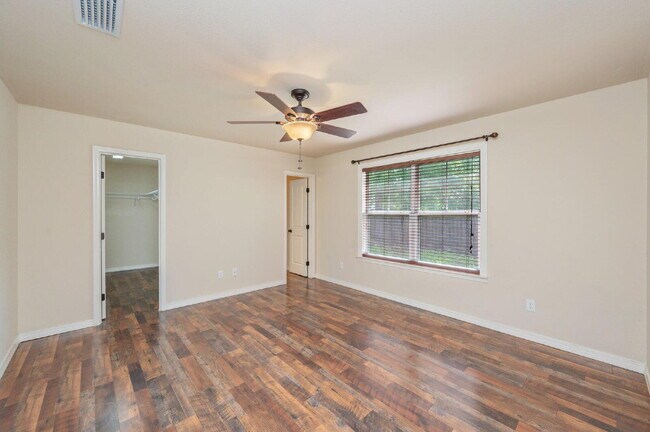 Building Photo - 646 Hunters Ridge Rd