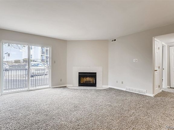 Building Photo - 13093 W Cedar Dr