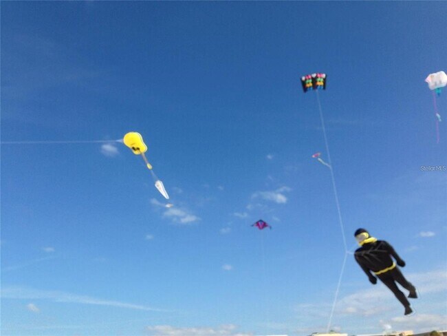 Building Photo - 11315 3rd St E