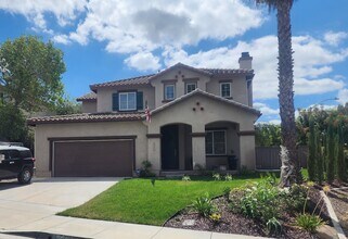 Building Photo - Gorgeous 4 Bedroom Home in Temecula with R...