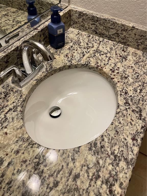 Building Photo - 10263 Gandy Blvd N