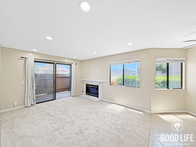Building Photo - SD: Cozy 1BD/1BA Condo in Spring Valley with Reserved Parking, Private Patio & W/D