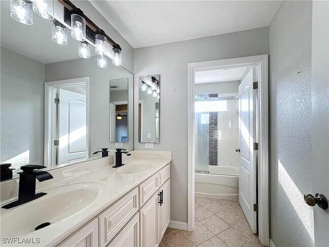 Building Photo - 20516 Ardore Ln