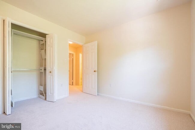 Building Photo - 7711 Shootingstar Dr
