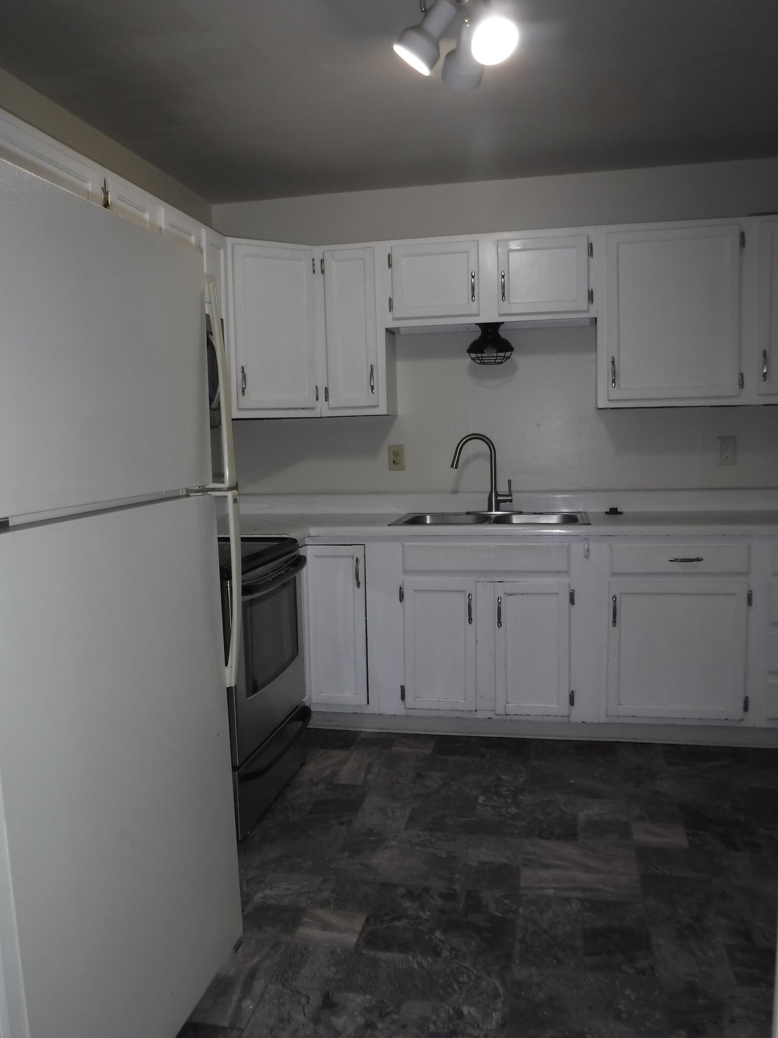 506 E Pawnee Kitchen - 506 E Pawnee St