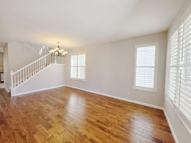 Building Photo - 2075 Purcell Pl