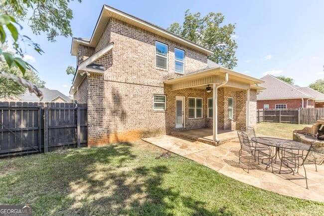 Building Photo - 203 Norfolk Cir