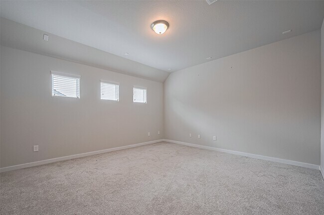 Building Photo - 1656 Daylight Lk Dr