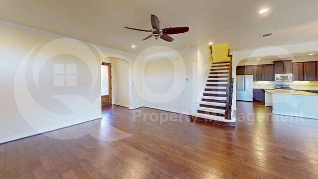 Building Photo - 12004 Terraza Cir