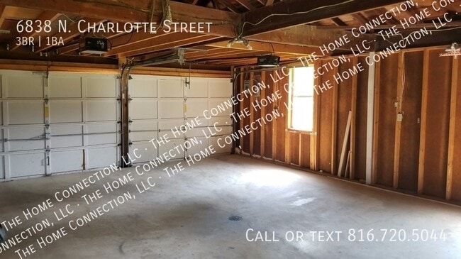 Building Photo - 6838 N Charlotte St