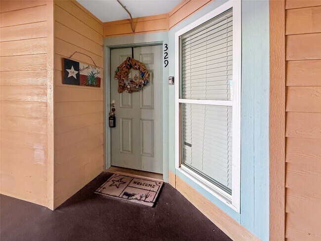 Building Photo - 9520 Seawall Blvd