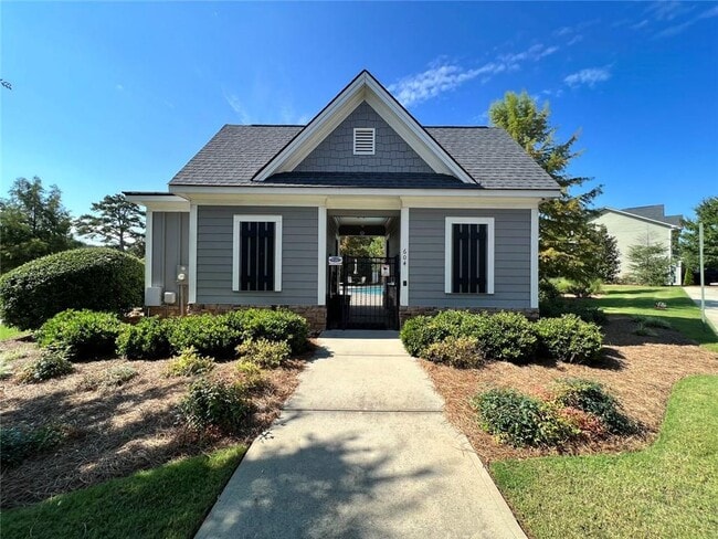 Building Photo - 185 Cherokee Reserve Cir
