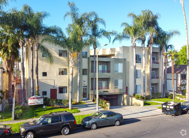 Building Photo - Sylvan Apartments