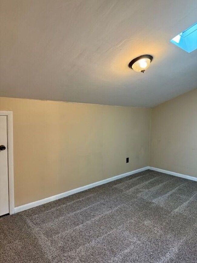 Building Photo - 2/2 Town Home in Whispering Pines