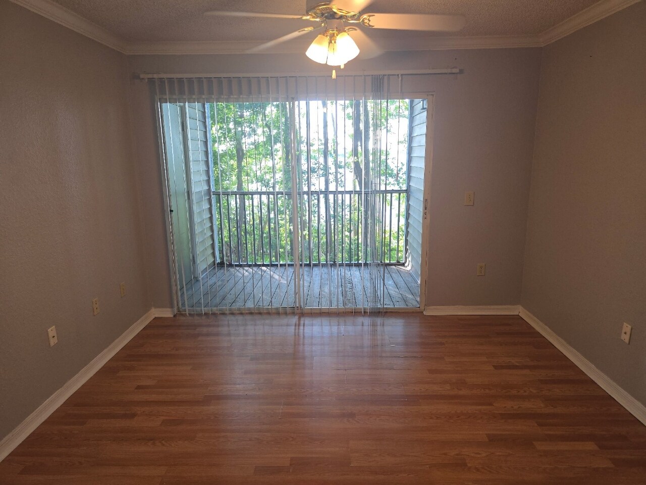 Building Photo - 4240 Summer Landing Dr