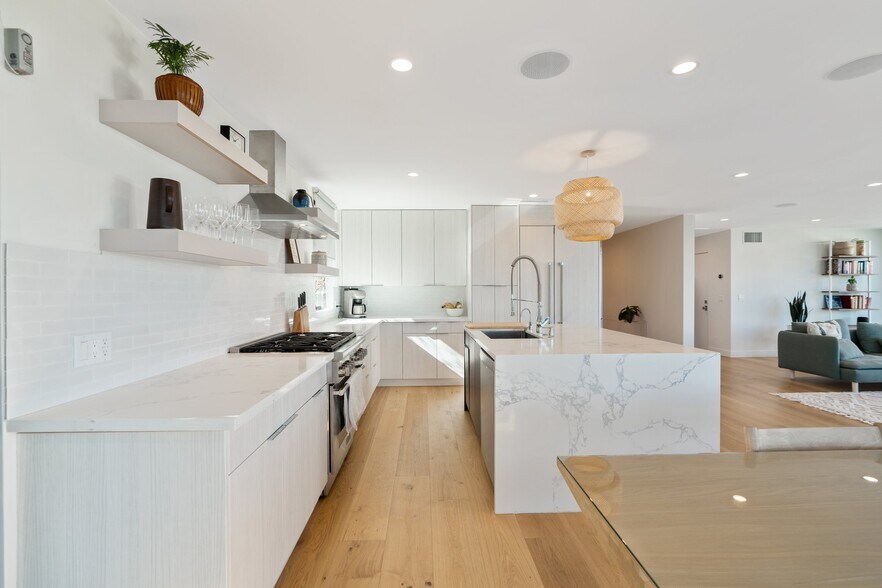 Building Photo - 3632 Beverly Ridge Dr