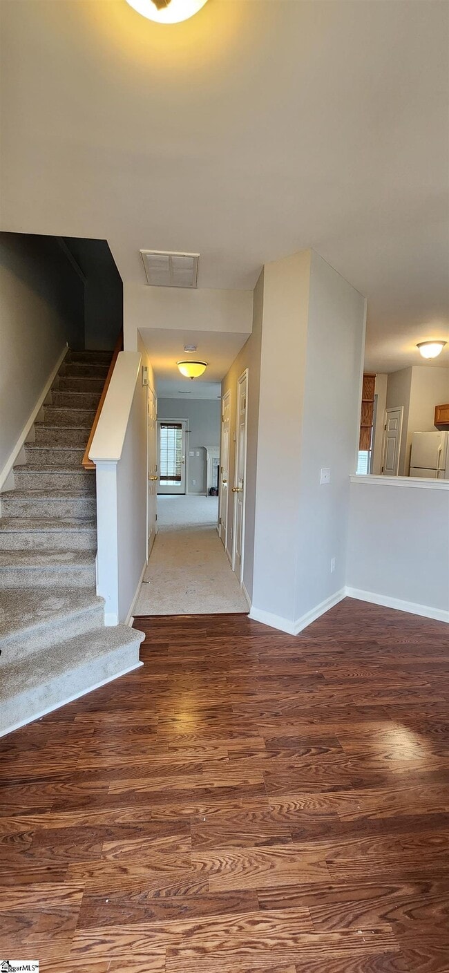 Building Photo - 32 Spring Crossing Cir