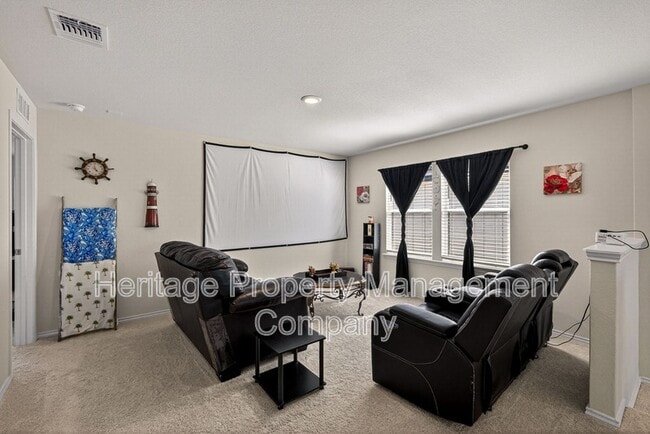 Building Photo - 4037 Bermuda Ln
